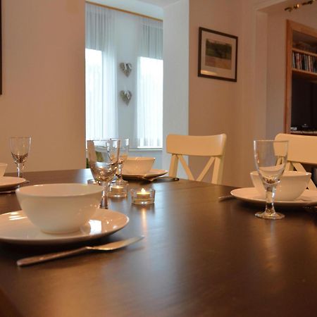 באד פירמונט Spacious Apartment In Weser Uplands With Garden מראה חיצוני תמונה
