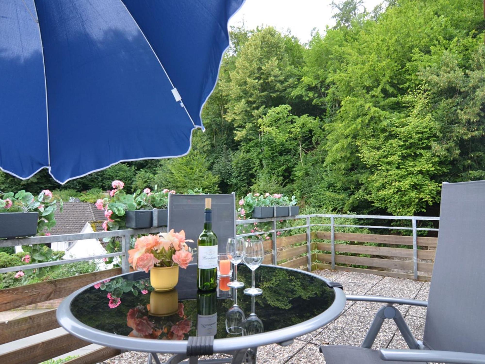 באד פירמונט Spacious Apartment In Weser Uplands With Garden מראה חיצוני תמונה